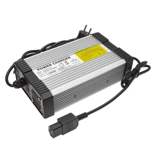 Зарядное устройство для аккумуляторов LiFePO4 12V (14.6V)-10A-120W Зарядное устройство для аккумуляторов LiFePO4 12V (14.6V)-10A-120W
