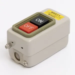 Пост кнопковий BS211 3P 6A 230/400В TAKEL Пост кнопковий BS211 3P 6A 230/400В TAKEL