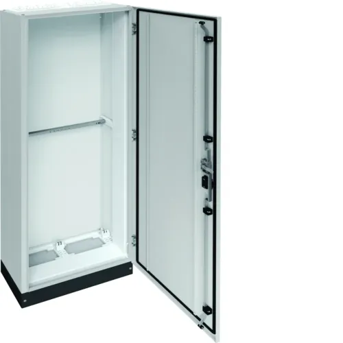Щит на пол Univers IP55/II 1850x550x275мм (+цоколь h=100мм) Щит на пол Univers IP55/II 1850x550x275мм (+цоколь h=100мм)